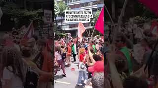 Manifestantes fazem ato contra escala 6x1 na Avenida Paulista [upl. by Neersan308]