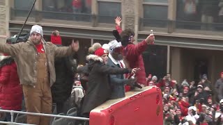 Free shuttles will help Chiefs fans get to Super Bowl parades [upl. by Older]