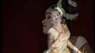 Ashtapathi Mohiniyattam [upl. by Rehpotsirc]