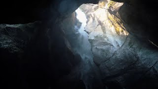 Parco Grotta Cascata Varone Una Meraviglia Naturale sul Lago di Garda [upl. by Lede]