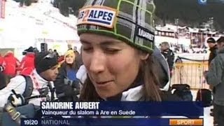 Ski alpin  2ème victoire au slalom en coupe du monde pour Sandrine Aubert [upl. by Daisie415]