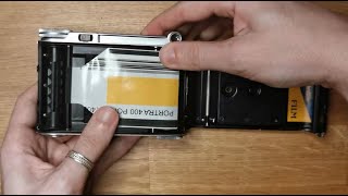 Voigtlander Bessa 46  Loading Film [upl. by Nirrol]