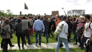 Marsch der Entschlossenen  Begräbnis vor dem Bundestag Zentrum für Politische Schönheit 2106 [upl. by Furr]