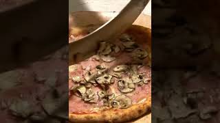 Mushroom pizza  Pepperoni Pizza mushroomoizza pepperonipizza pizzacrust cheesepizza titly [upl. by Noet]