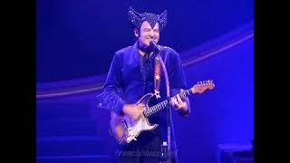 Matthieu Chedid  Onde Sensuelle  Live Lille  01102022 [upl. by Retrac]