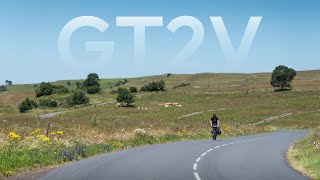 GT2V quotLa Grande Traversée du Volcan à véloquot en 4 jours [upl. by Natsreik]