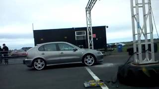 300bhp Astra Vxr vs Seat CupraCrail 20032011 [upl. by Mall]