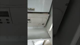 Vaillant kombi su akıtıyor nasıl düzeltilir  Vaillant kombi su neden akıtır [upl. by Chaves968]