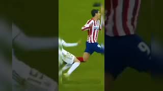 Falta de Federico Valverde a Morata  real Madrid vs atlético de Madrid [upl. by Eizle]