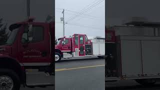 New Bonavista Volunteer fire department pumper using HiLo in a Parade back to station [upl. by Assanav]