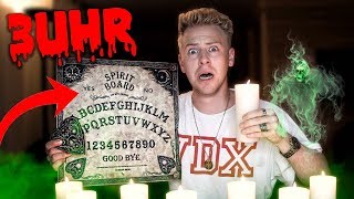 BESCHWÖRE NIEMALS UM 3 UHR NACHTS GEISTER  😰💀mit OUIJA BRETT II RayFox [upl. by Nisay594]