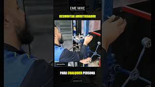 Proceso de extracción de un amortiguador con la herramienta correcta ememike mecanicaautomotriz [upl. by Eiznikcm]