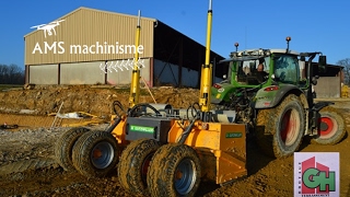 GHterrassement  Nivelage  fendt 724  niveleuse guidage lazer [upl. by Ysac390]