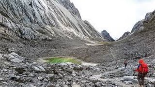 JEJAK PETUALANG  Pendakian Carstensz Pyramid 4884 MDPL Part 1 [upl. by Pricilla]