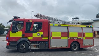 Aylesbury P1 Responds To Fire  Buckinghamshire Fire and Rescue Service [upl. by Torrey]