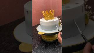 Queen crown cake reels viralvideo youtubeshorts trending art shorts cake queen girl dj [upl. by Hennessy]