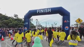 LAUSD students run 26th Mile at Dodger Stadium [upl. by Ggerc]