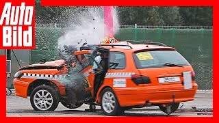 Crashtest DEKRATestgelände Neumünster  Erschreckender BaumCrash  Crashtest mit Tempo 100 [upl. by Vizza]