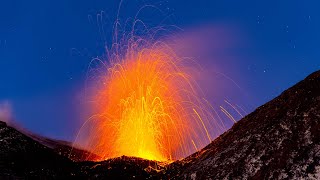 Eruzione Etna 01 dicembre 2023 [upl. by Adley895]