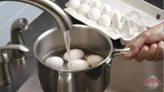 Howto Soft Boiled Eggs [upl. by Dorothea]