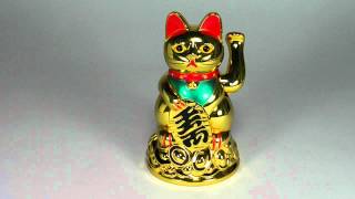 Beckoning Cat  Battery Operated Waving Maneki Neko  Gold 4quot [upl. by Forelli]