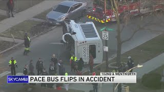 5 injured in crash involving Pace paratransit bus on Far South Side [upl. by Gerik]