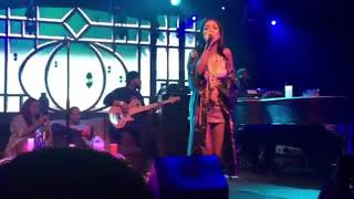 Jhené Aiko performing Living Room Flow 2016 [upl. by Whitebook149]