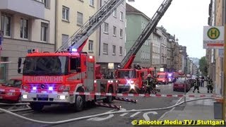 Rauch und Flammen aus Dachgeschoss  2 Alarm Feuerwehr Stuttgart  2 Drehleitern im Einsatz [upl. by Yojenitsirk]