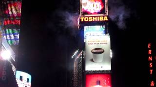 NYC TIMES SQUARE COUNTDOWN 2012 HD [upl. by Mutat]