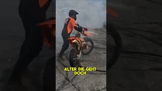 Motorrad fängt Feuer🔥🤯 bike fire motovlog [upl. by Irby]