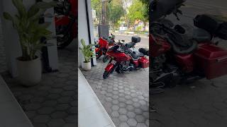 VERSYS 1000 NYEMPIL DI ANTARA HARLEY DAVIDSON versys1000 roadglide streetglide [upl. by Sharleen]