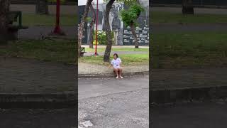 El celular 📱 eléctrico ⚡️ con las caras 🫥 más bellas 🥰 broma de humor 😂❤️ funny video comedy [upl. by Eimar394]