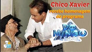 Chico Xavier recebe homenagem do programa Domingo Legal 7 de julho de 2002 [upl. by Hairehcaz552]