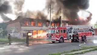 Detroit Fire  Detroit Box Alarm Van Dyke amp Harper  Detroit on Fire [upl. by Gorges861]