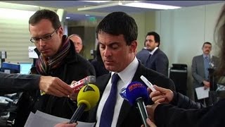 Neige Manuel Valls détaille les moyens déployés  1303 [upl. by Behl995]