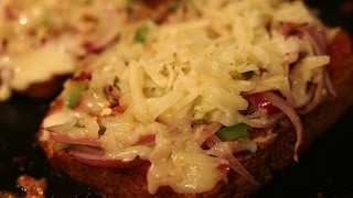 Easy Pan Bread Pizza [upl. by Nabatse969]