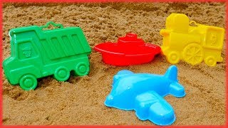 Impariamo i colori insieme Giochi sulla spiaggia con la sabbia [upl. by Vudimir]