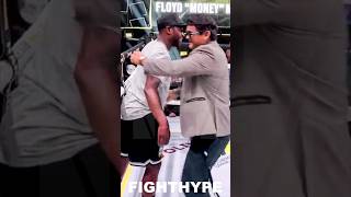 FLOYD MAYWEATHER amp MARCOS MAIDANA REUNITE amp HUG IT OUT FORMER RIVALS EMBRACE amp SHOW RESPECT [upl. by Oal]