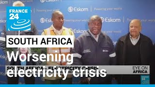 South African leader skips Davos amid electricity crisis • FRANCE 24 English [upl. by Osnofledi]