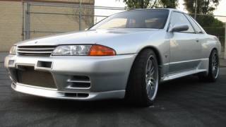 Nissan Skyline GTR R32 127479 mph [upl. by Adnilam410]