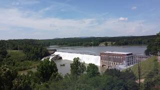 Rhodhiss Dam Overflowing 5242020 Rhodhiss NC [upl. by Eiramesor]