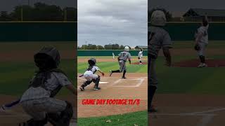 Out at amp the outfielders almost knocked each other out‼️ mlbb baseballlifestyle mlb [upl. by Ronni]