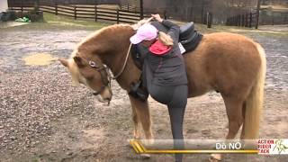 Mounting From Ground with Treeless Saddles [upl. by Nollahp]