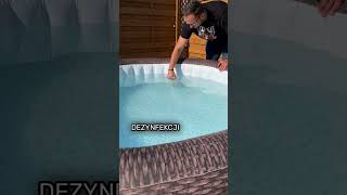 Czyszczenie wody w jacuzzi basenie cleaning basen woda czyszczenie [upl. by Elem]