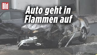 Crash Fahrer verbrennt in seinem Mercedes nachdem er gegen ein Haus gerast ist [upl. by Maxine]