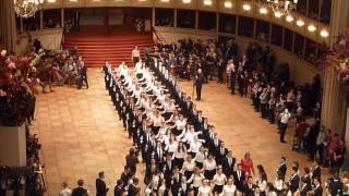 Wiener Opernball 2017 Generalprobe Einzug der Debütanten III [upl. by Id]