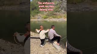 TINAKOT NG ANAK ANG KANYANG TATAY SA AHAS funnyshorts [upl. by Brittni200]