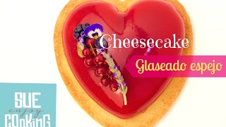 Cheesecake San Valentín con glaseado espejo de frutos rojos [upl. by Cohbath]