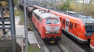 218 402 mit Schotterwagen bei der Einfahrt in den Bahnhof Ludwigsburg mit entgegenkommender SBahn [upl. by Boru]