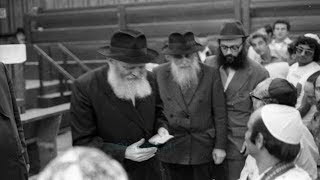 3 Stories of the Lubavitcher Rebbe  By Rabbi YY Jacobson [upl. by Konikow]